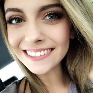 Meet your Posher, Payton